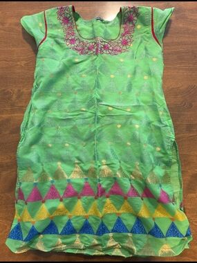 Green Embroidered Tunic Kurti with Colorful Geometric Border